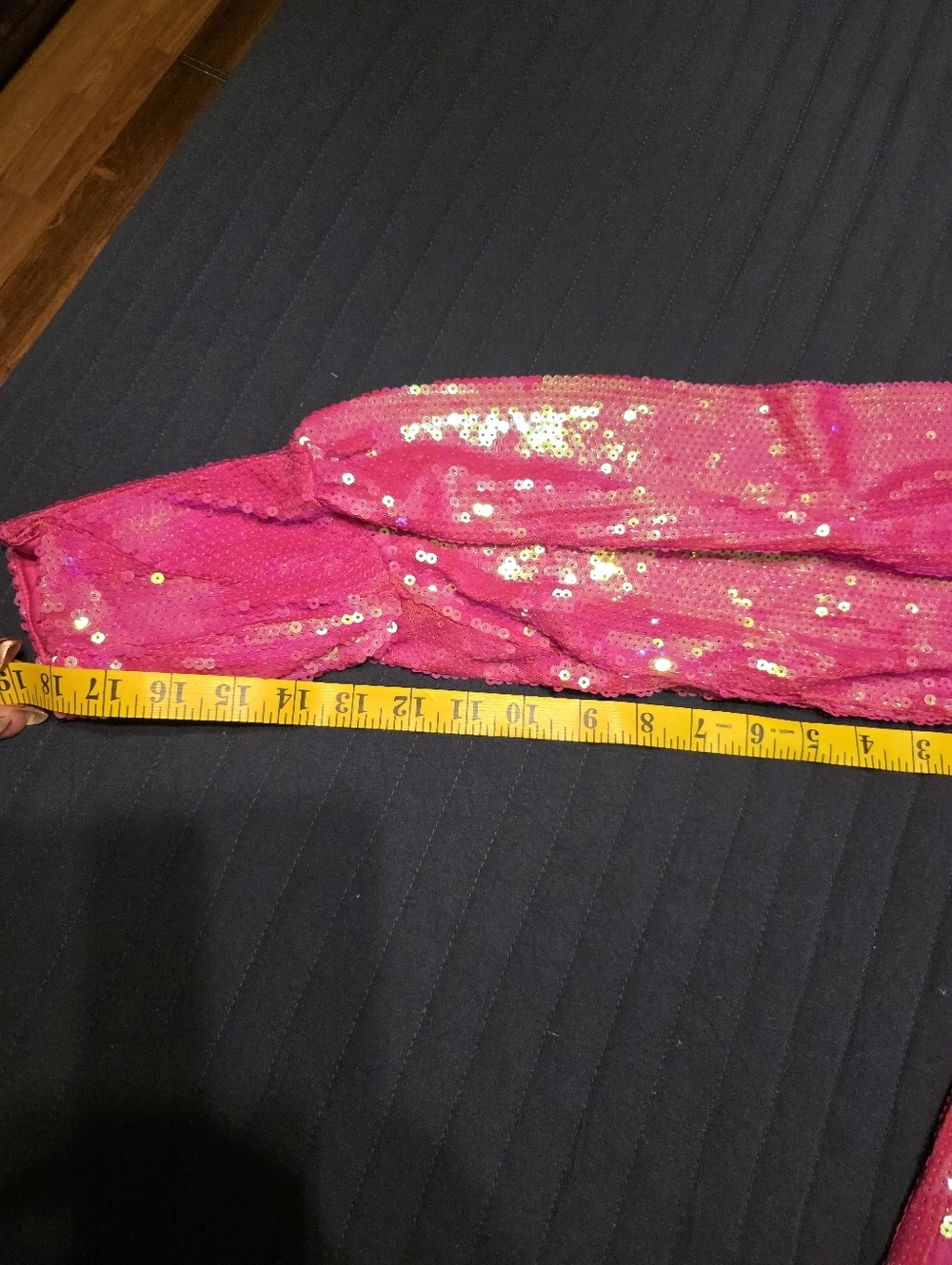 Vibrant Pink Sequin Set - Picture 3 of 14